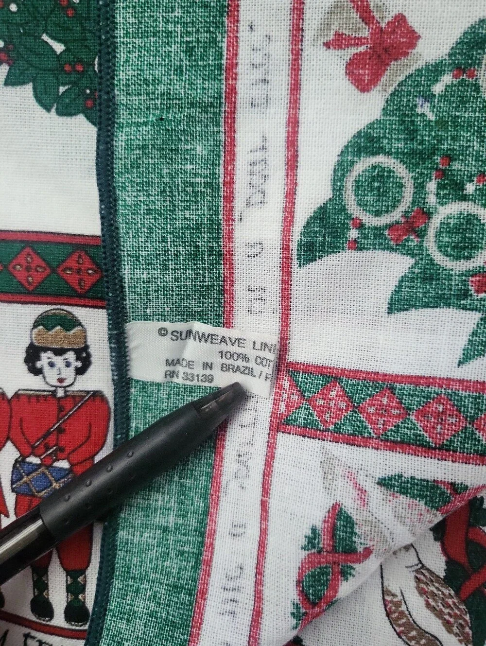 Vintage Sunweave 12 Days Of Christmas Holiday  Napkin Set Of 8